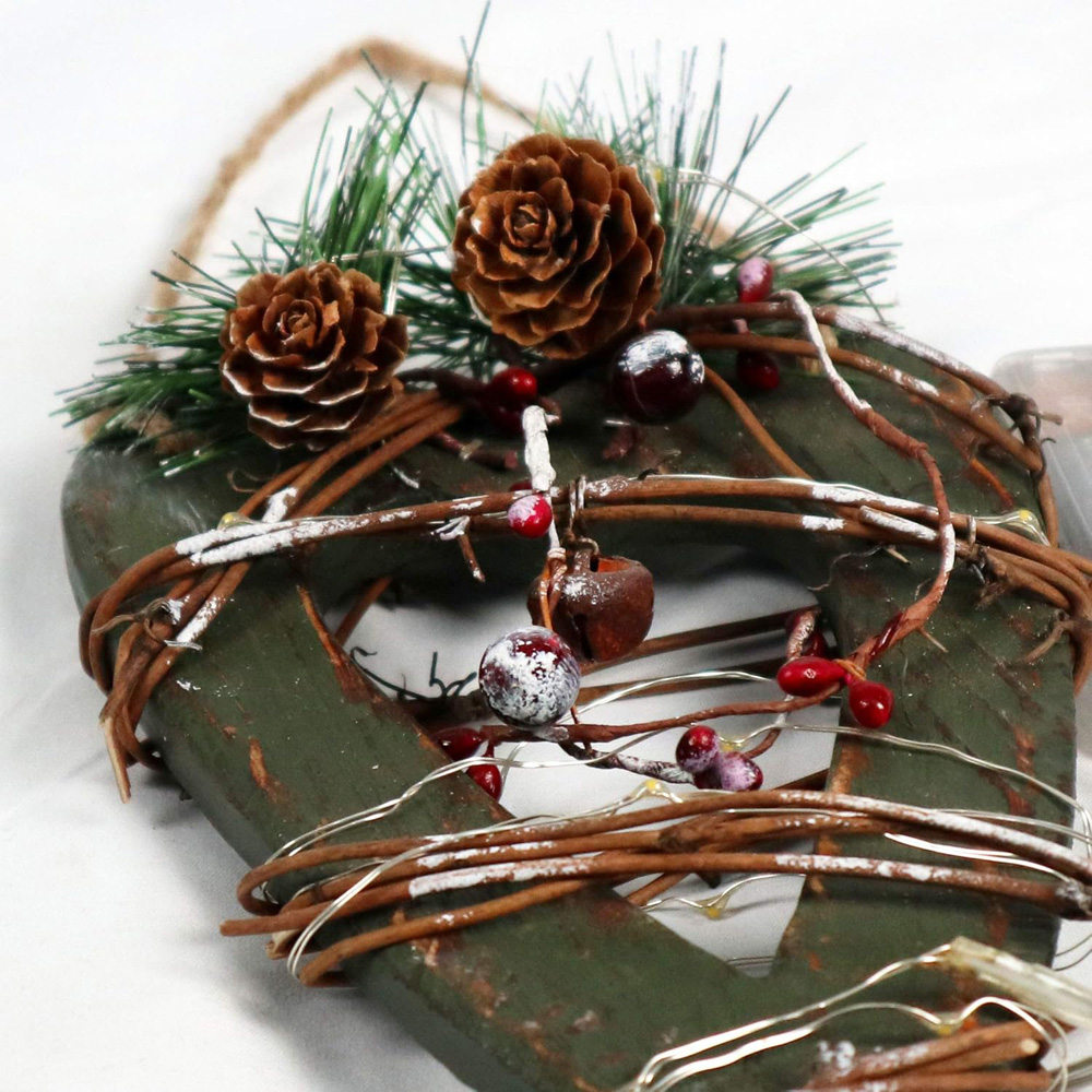 Shatchi Green Heart Wooden LED Hanging Christmas Ornament Image 3