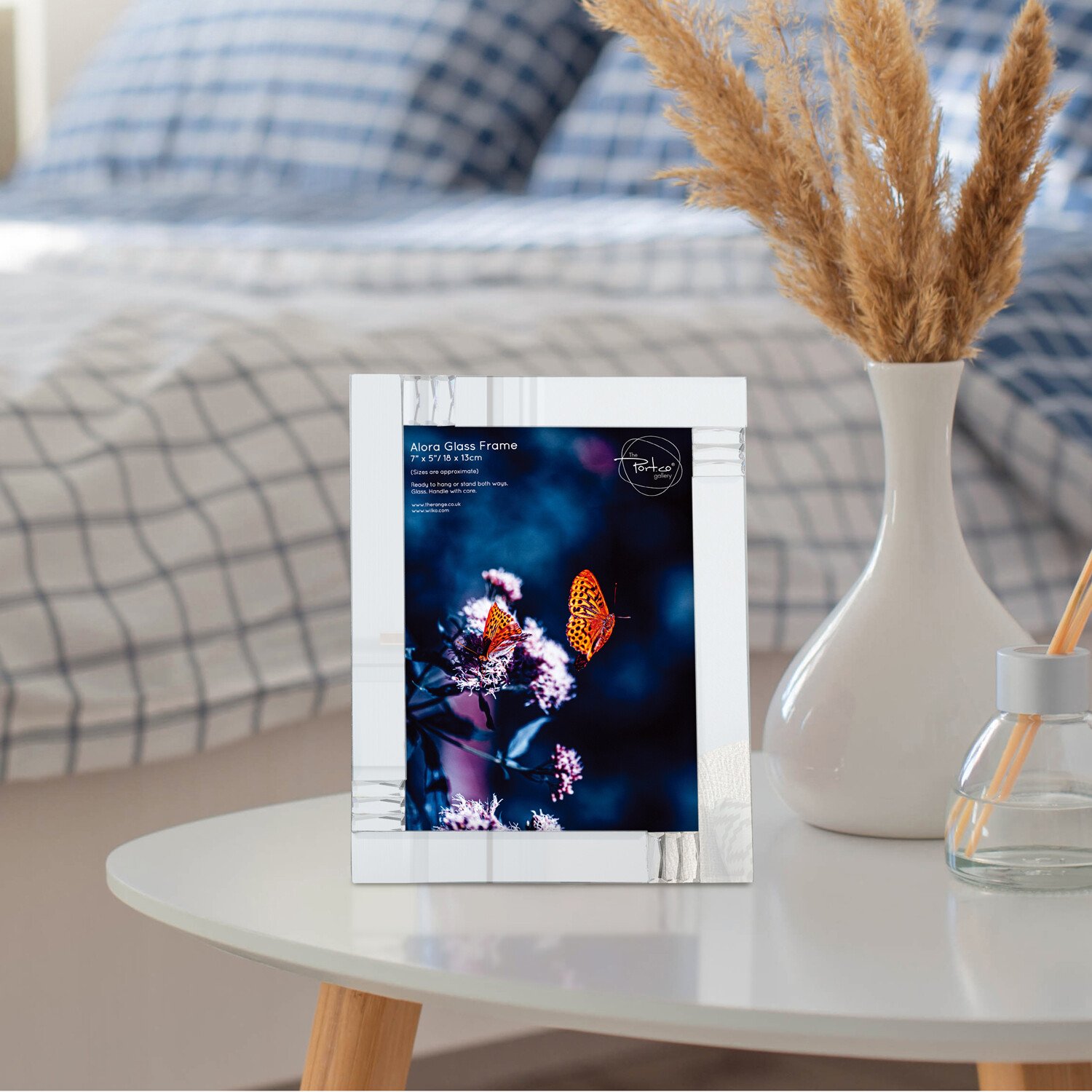 Alora Glass Frame - Silver / 7 x 5 inch Image 4