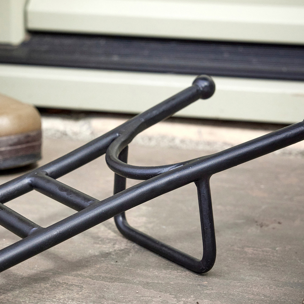 Dibor Black Iron Boot Jack Image 4