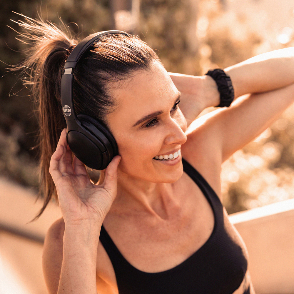 Our Pure Planet Platinum Bluetooth Headphones Image 7