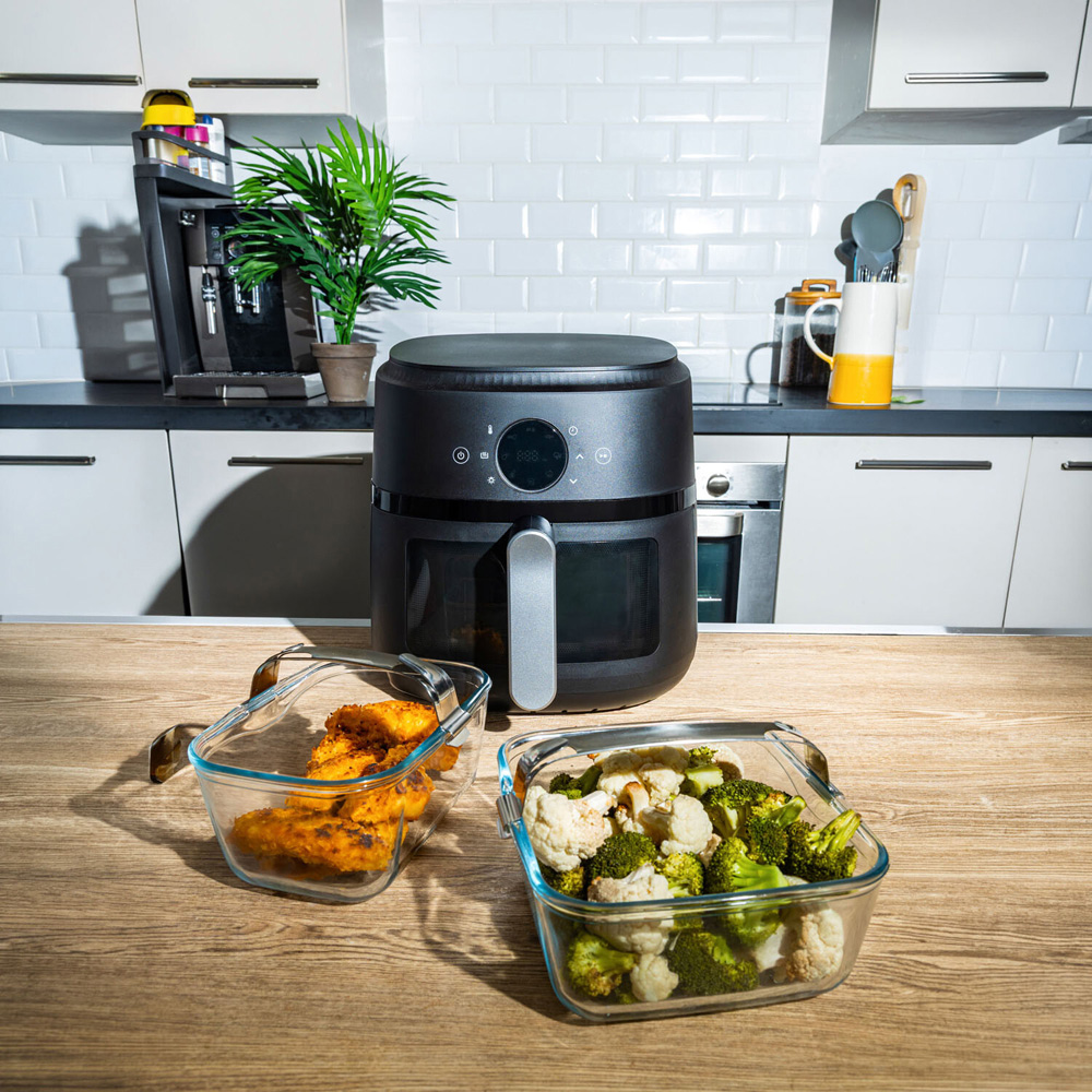 Single Airfryer Basket with Handle Image 8