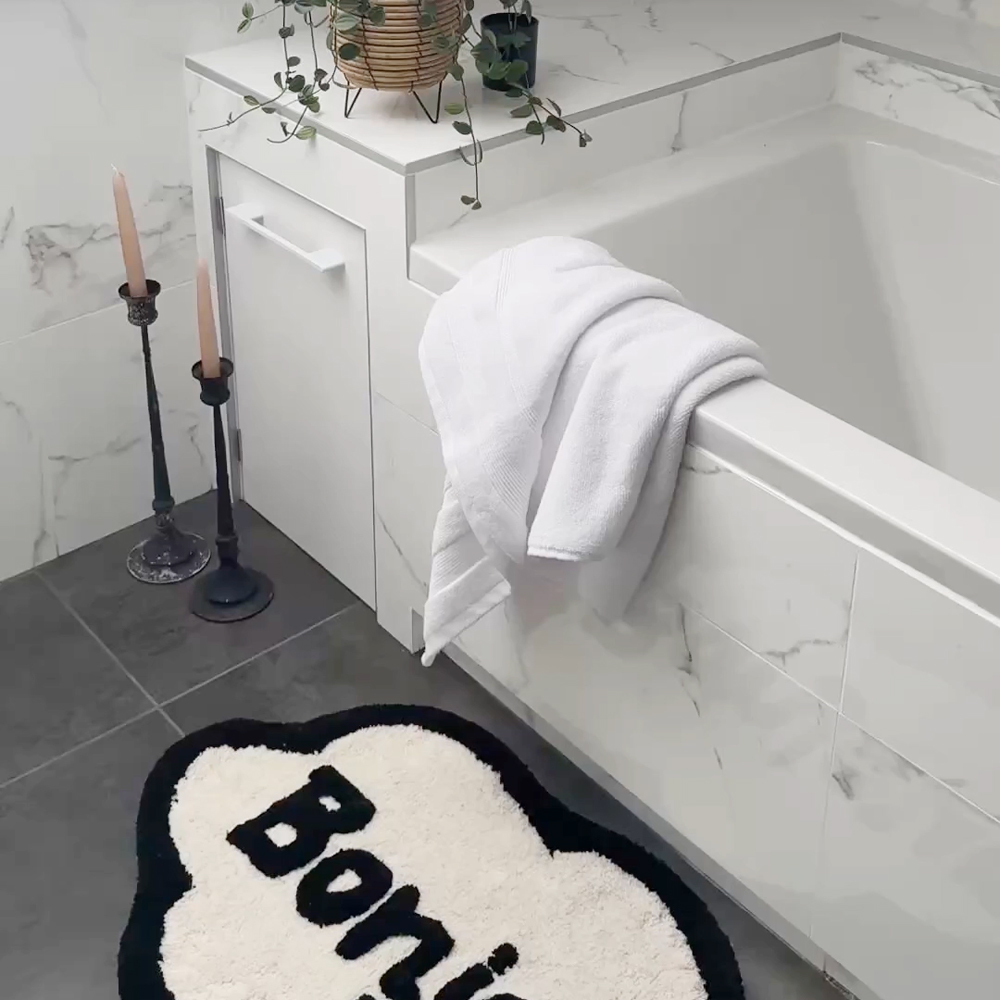 Mooky Mats Speech Bubble Bonjour Slogan Non Slip Bath Mat 50 x 80cm Image 4