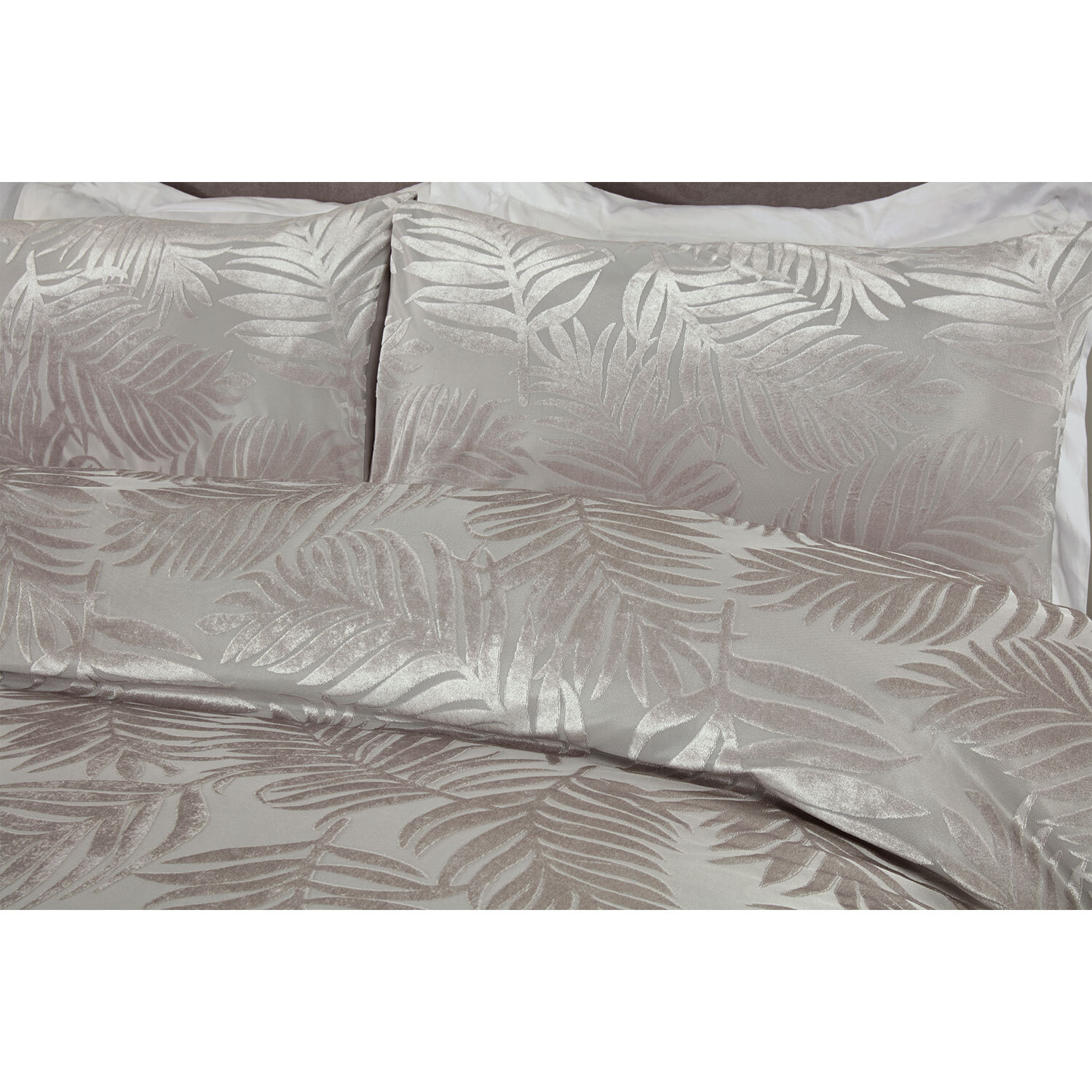 Divante Yasmin Super King Ivory Duvet Set Image 3