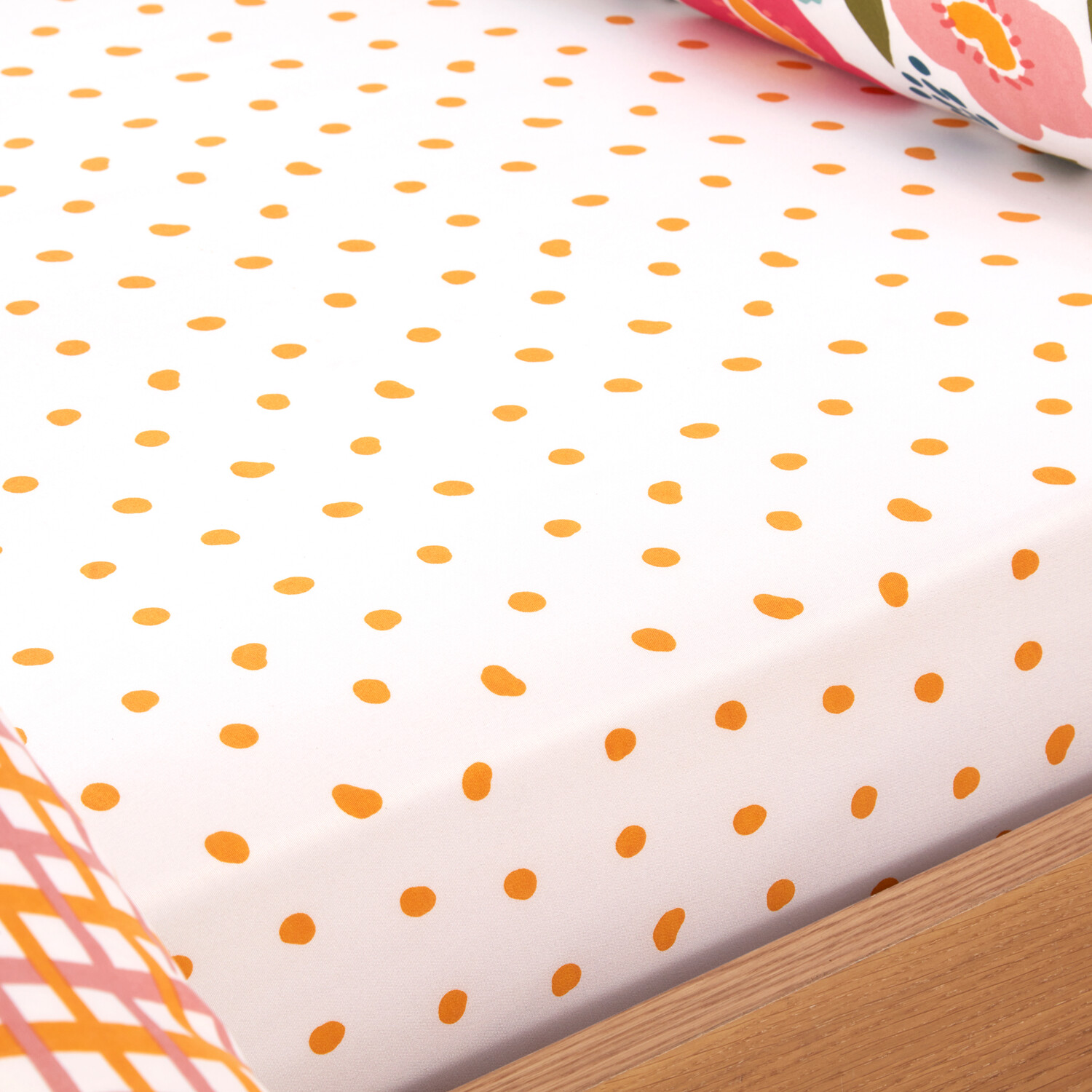 Lottie Floral Bedding SetOrangeSingle Image 3