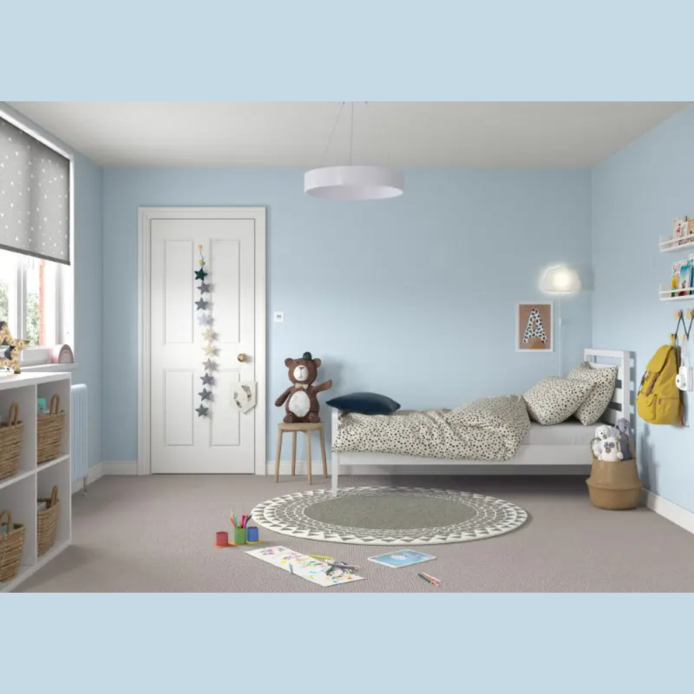 Dulux Trade Mineral Mist Walls and Ceilings Diamond Matt Paint 5L Image 4