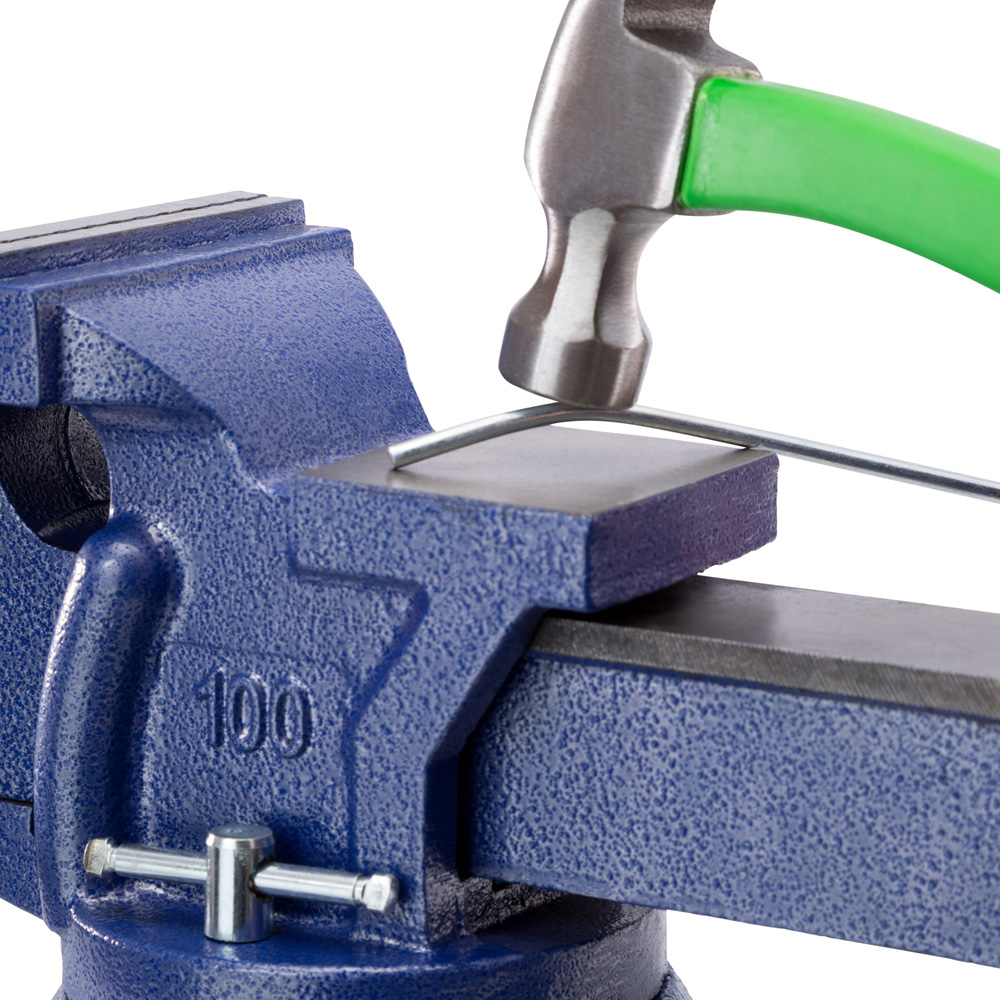 tectake Cast Iron Bench Vice 100mm Image 6