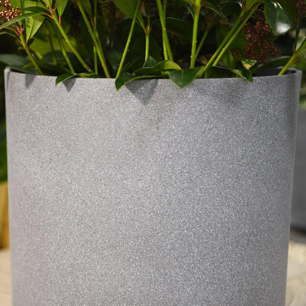 Garden Gear Grey Cylinder Planter 26cm 2 Pack Image 3