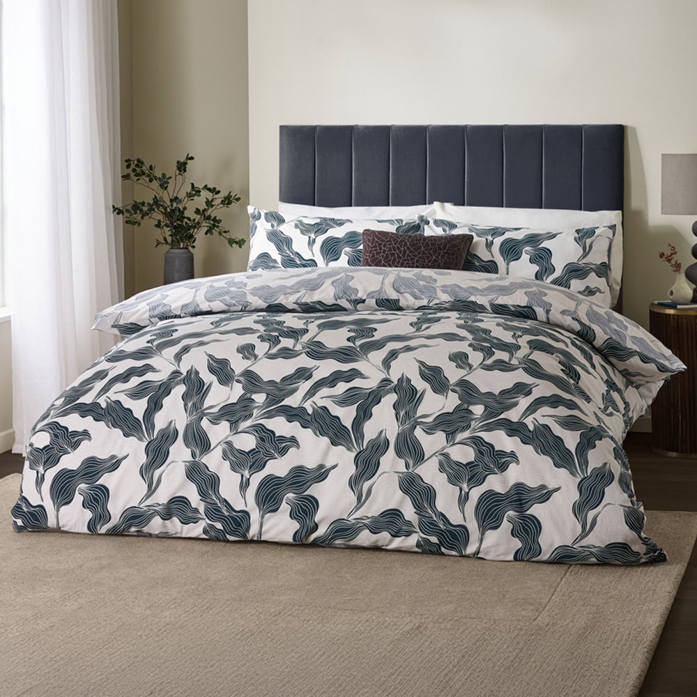 Hoem Double Lauro Blue Printed 144 Thread Count Reversible Duvet Set Image 1