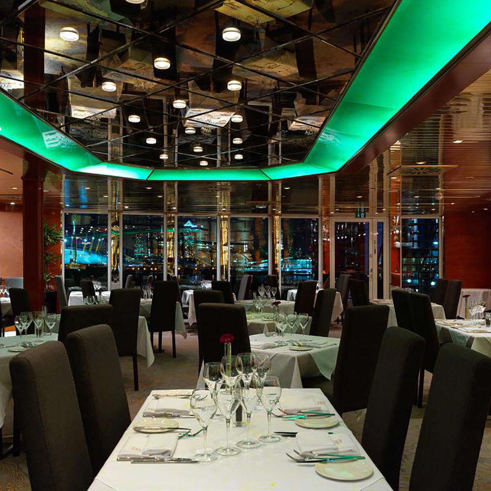 Activity Superstore Luxury Yacht Overnight Stay and Afternoon Tea Gift Experience Image 4