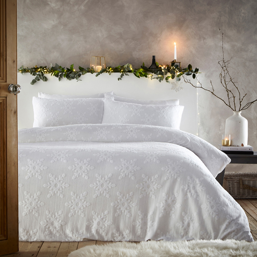 furn. Snowflake King Size White Duvet Cover Set Image 4