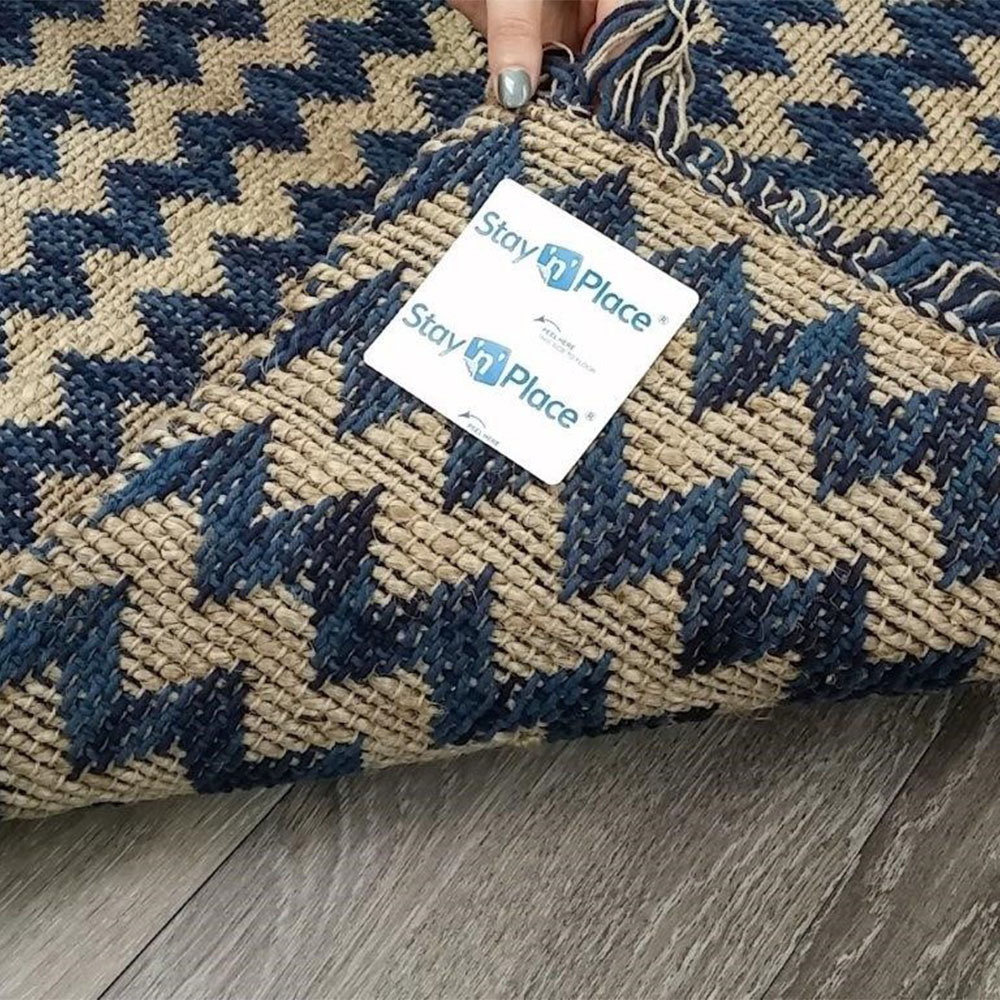 Vitrex Stay 'n' Place Adhesive Tabs Wilko