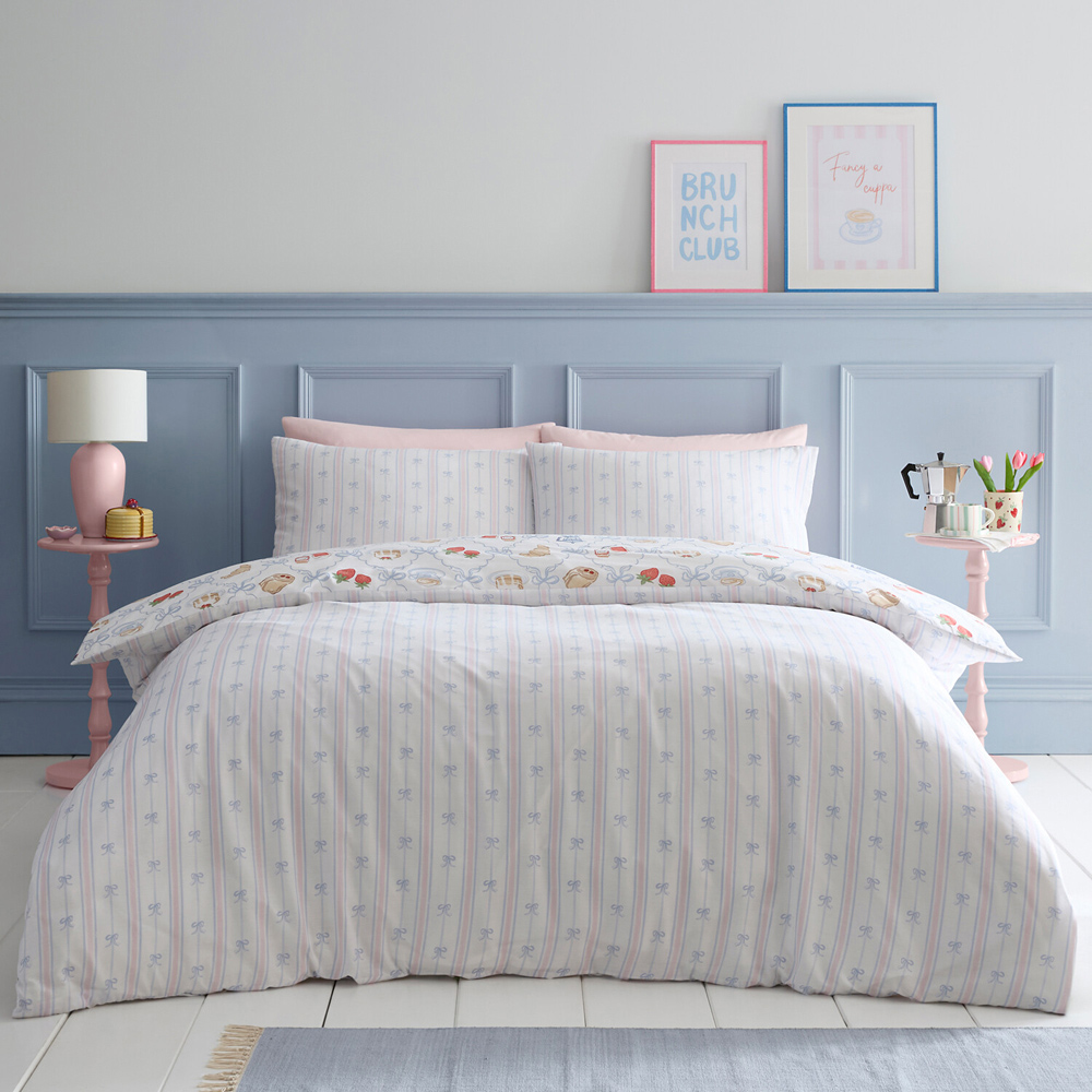 Brunch Club Duvet Set White King Image 2