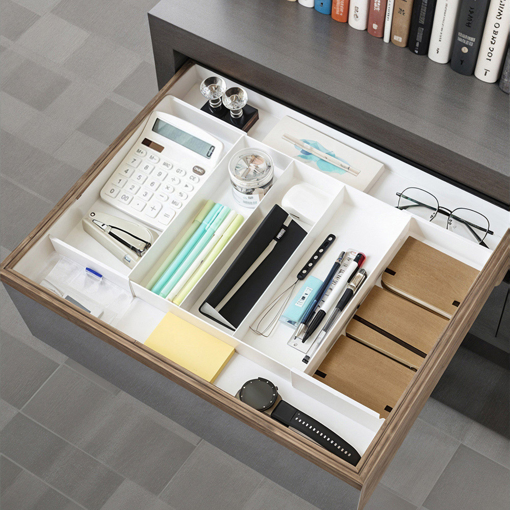 Living and Home 7 Adjustable Drawer Organiser Tray Image 6
