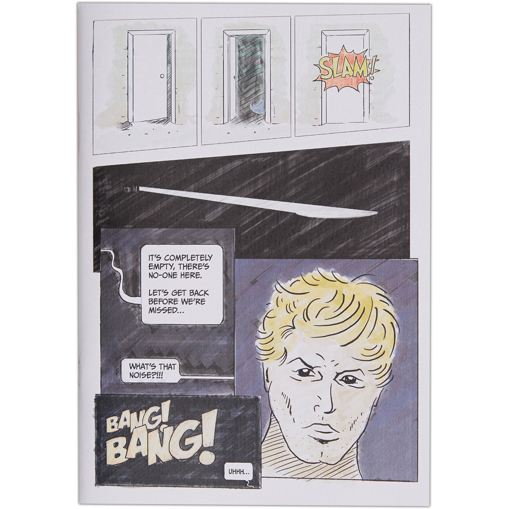 Docrafts Artiste A4 White Graphic Novel Sketchbook 3 Pack Image 3