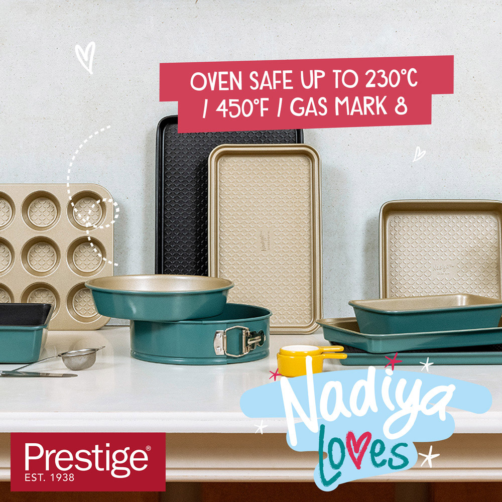 Nadiya x Prestige 0.8mm 4 Piece Bakeware Set Image 4