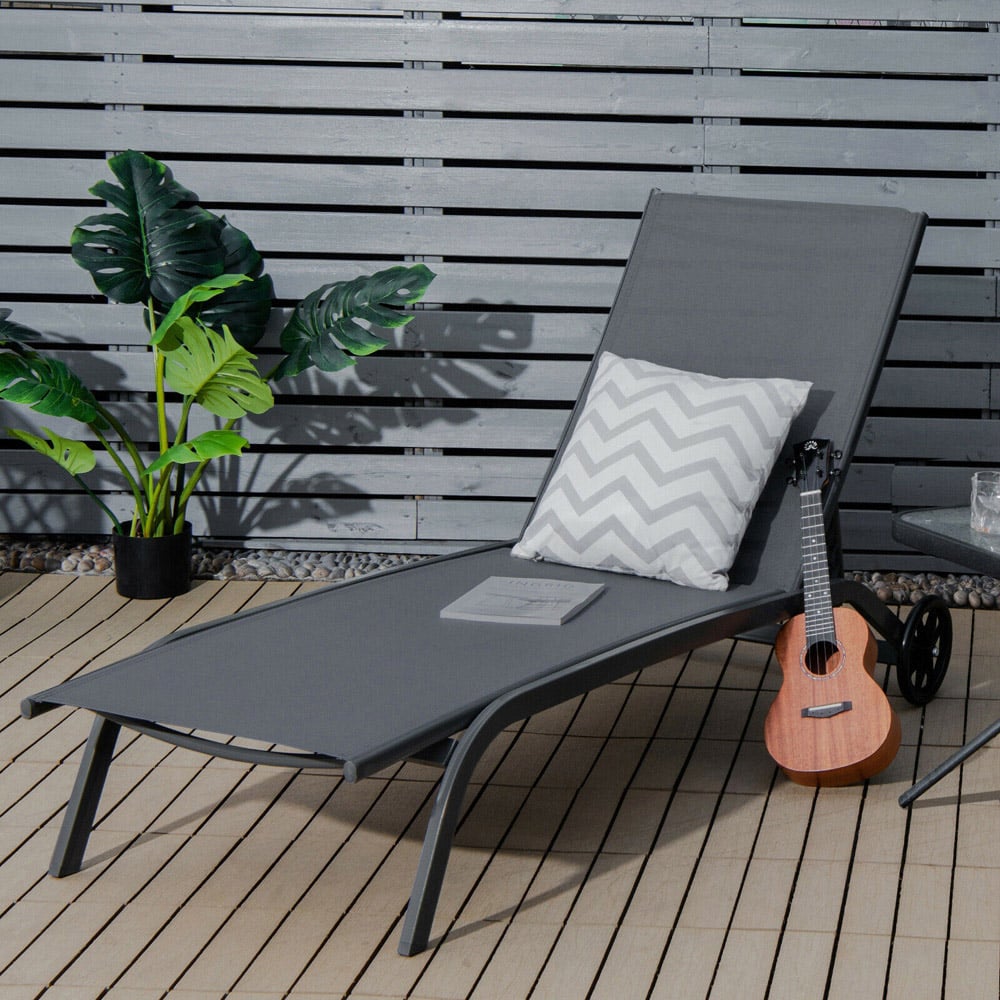 Costway Grey Adjustable Chaise Lounge Image 6