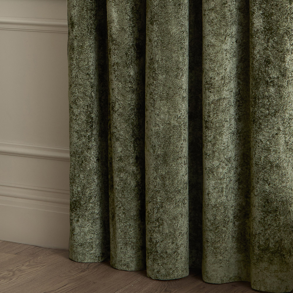 Paoletti Lustre Malachite Green Velvet Fully Lined Eyelet Curtains 229 x 137cm Image 5