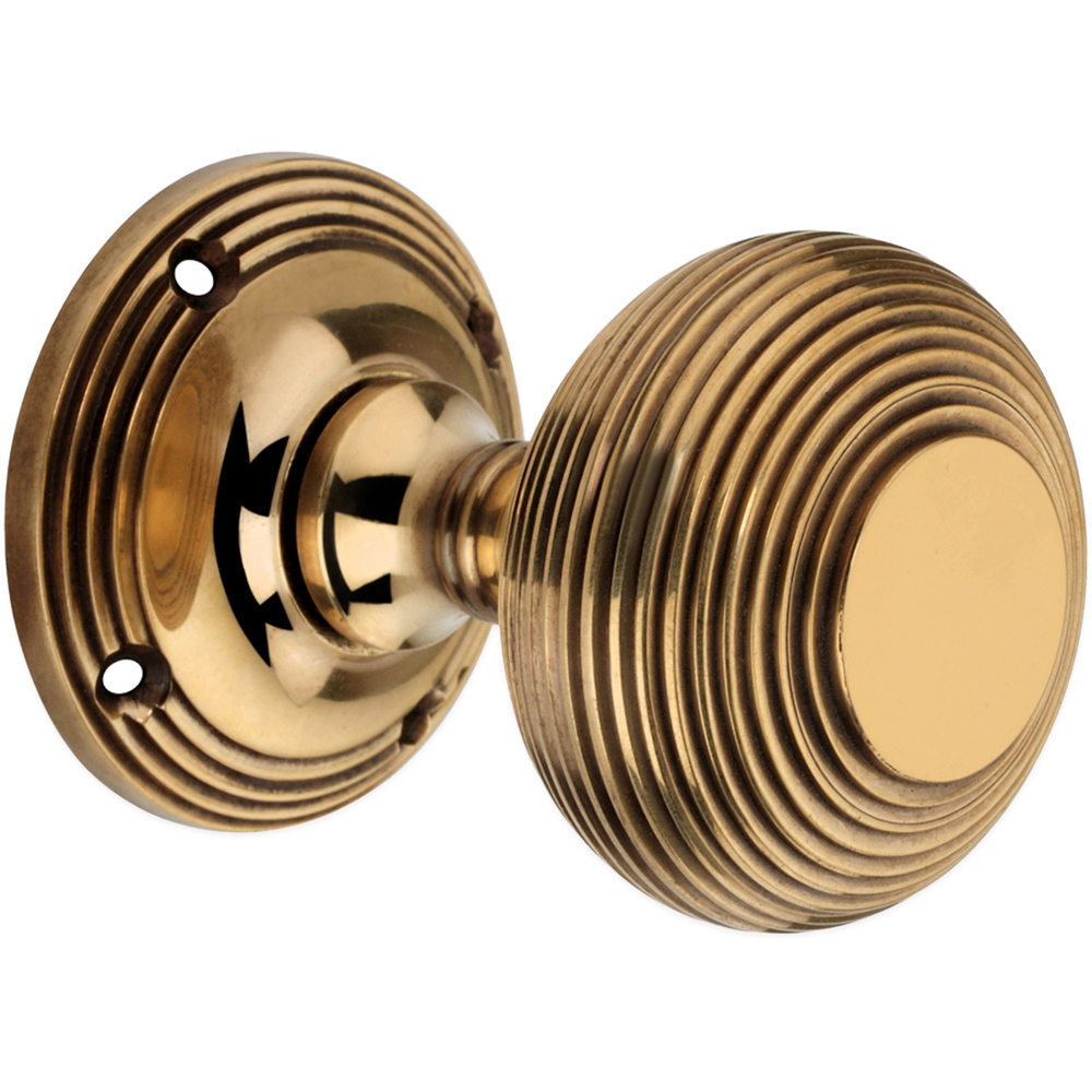 Spira Brass Aged Brass Beehive Door Knob 2 Pack Image 3