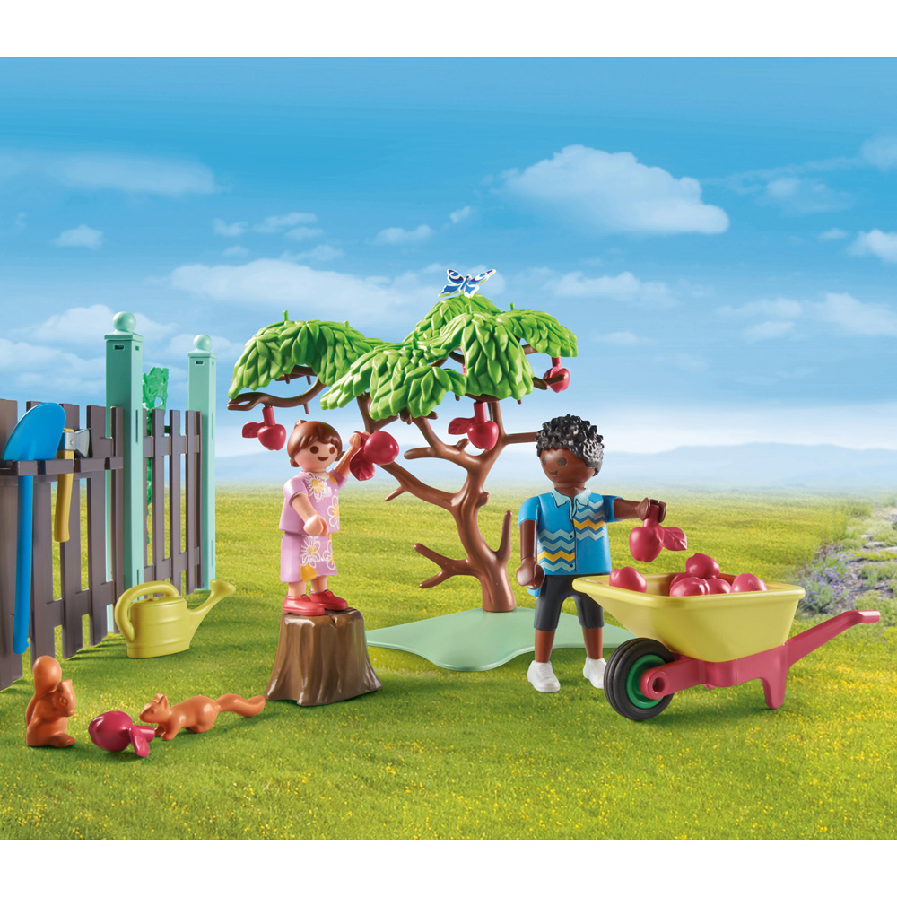 Playmobil Small Chicken Farm Playset 77 Piece Image 7