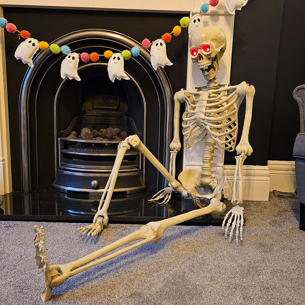 Samuel Alexander Halloween LED Skeleton Decoration with Movable Joints and LED Eyes 5ft 4 Pack Image 2