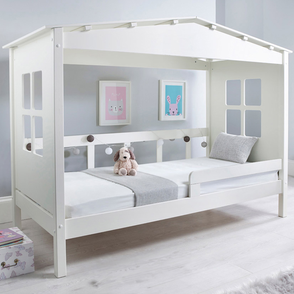 Mento Single White Wooden Treehouse Bed and Noah Memory Foam Spring
