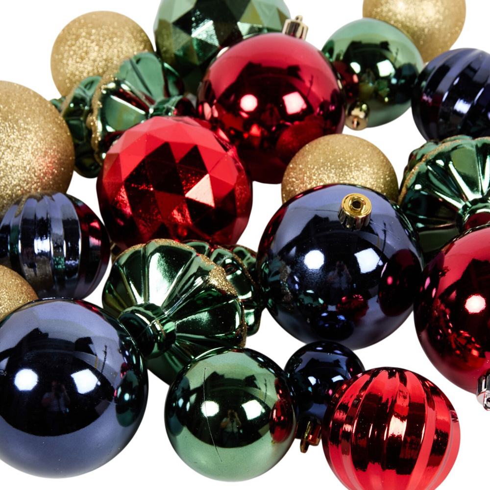 Pack of 50 Timeless Christmas Baubles Image 5