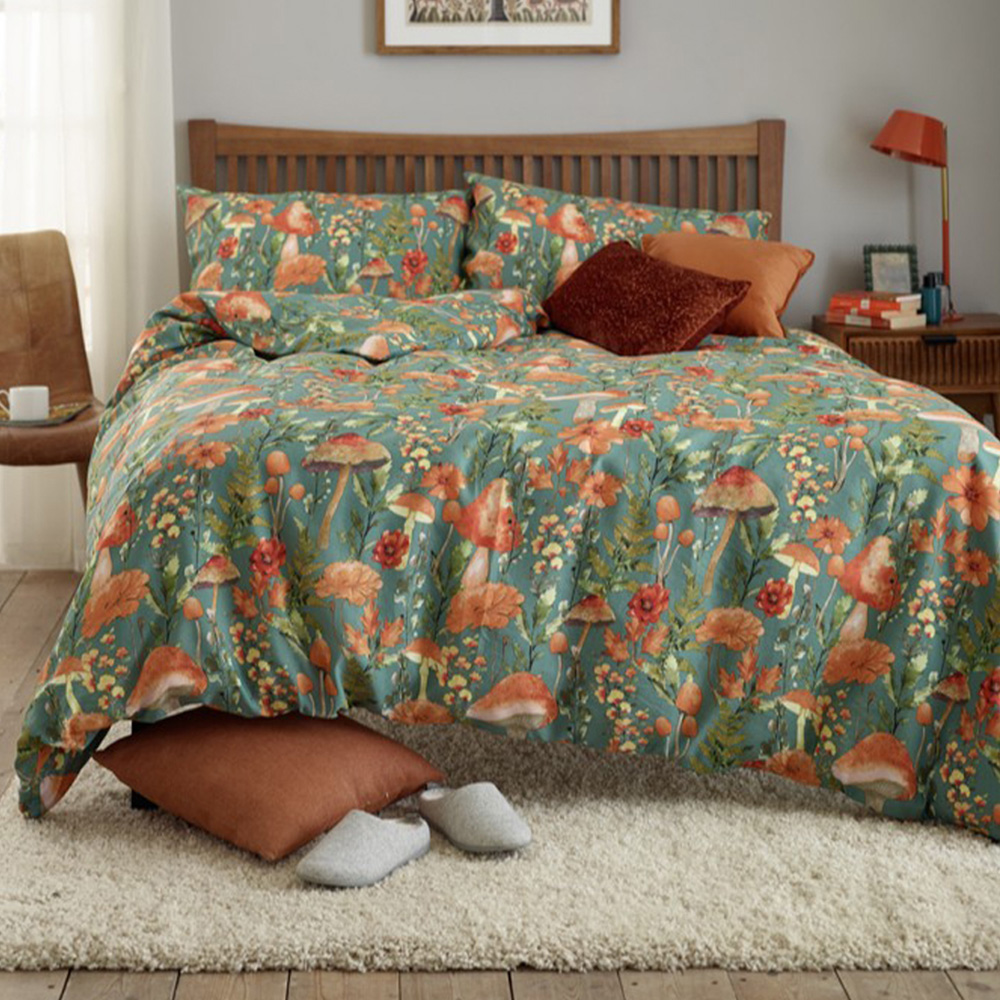 Deyongs Super King Size Sage Mushroom Duvet Set Image 1