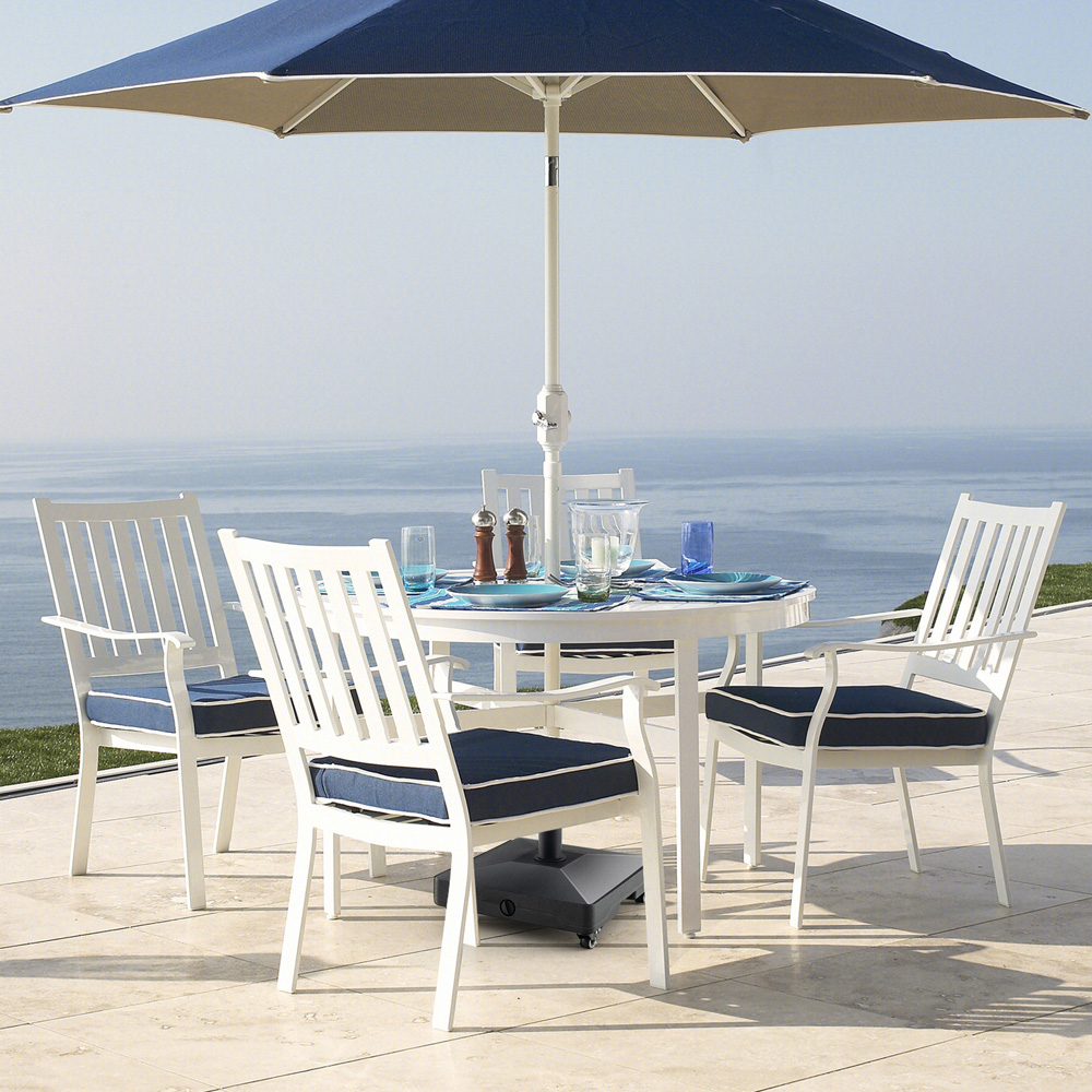 Costway Fillable Umbrella Base Stand with Lockable Universal Wheels Image 3