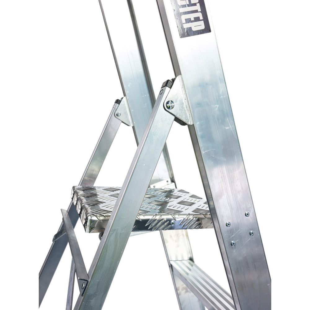 Lyte Ladders and Towers MagnaStep 7 Tread Aluminium Platform Step Ladder Image 4