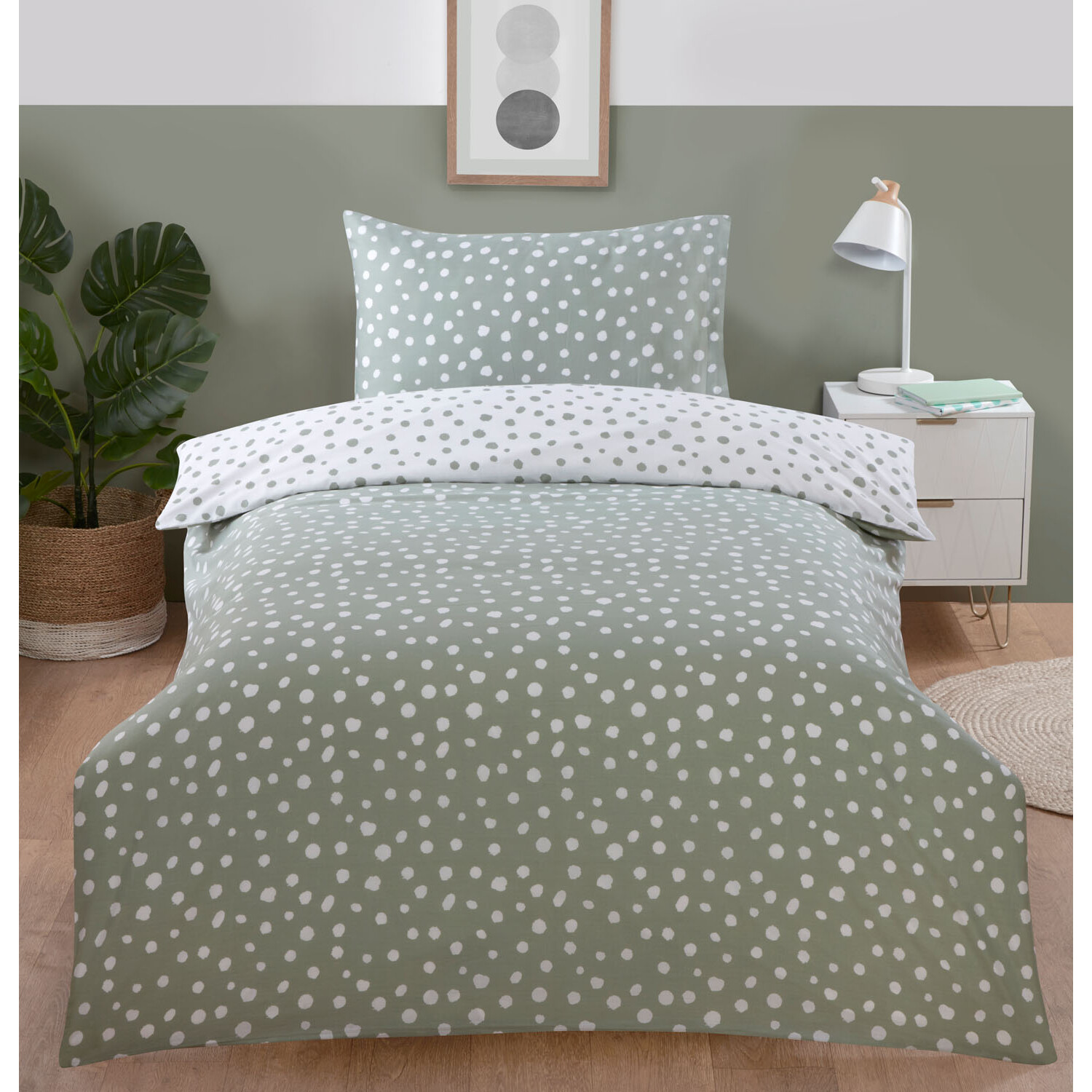 Dapple Spot Duvet Cover and Pillowcase Set - Green Image 2
