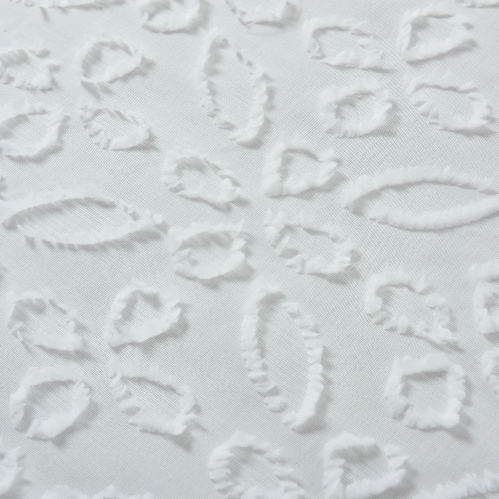 Intimates Astra King Size White Tufted Duvet Set Image 4
