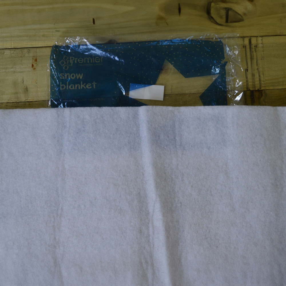 Samuel Alexander Artificial Snow Scene Drape Decoration Image 6