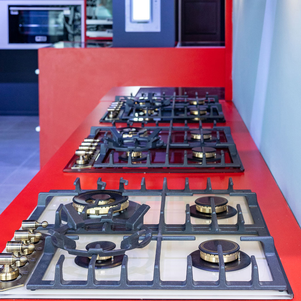 Kaiser Empire Black Glass Turbo Gas Hob 60cm Image 2