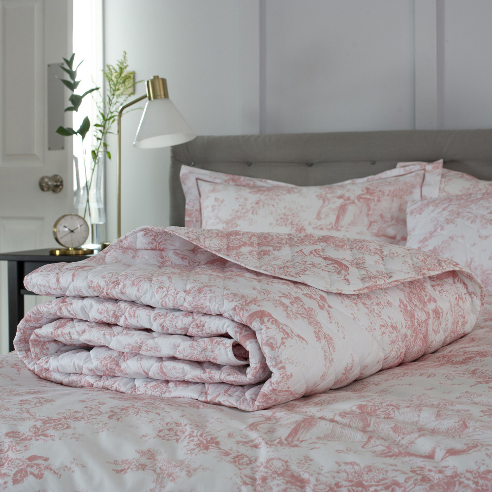 The Lyndon Company Toile Double Pink Bedspread Image 2
