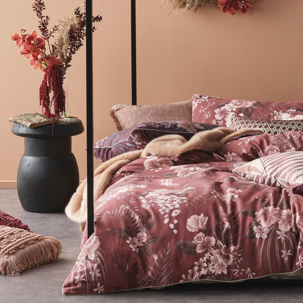 Linen House Taira Super King Floral Duvet Cover Set Image 3