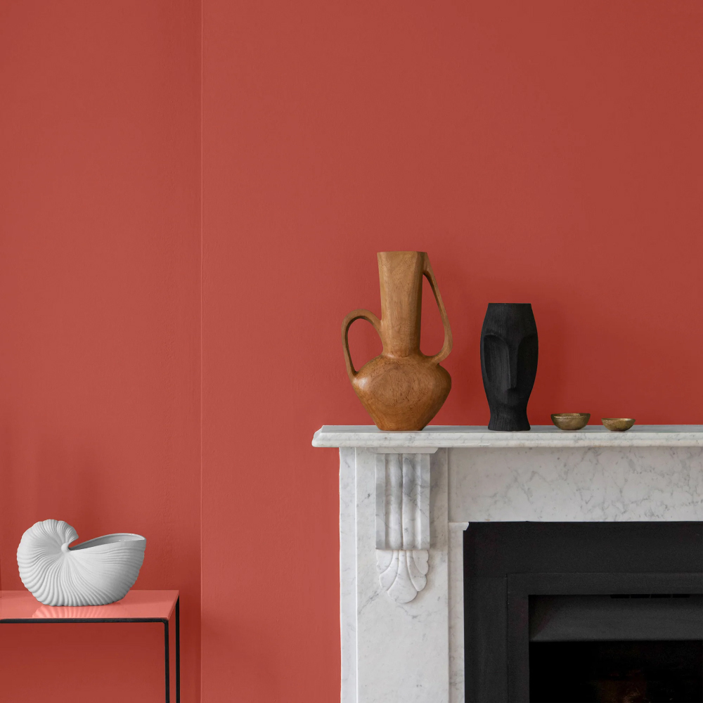 Craig & Rose 1829 Vintage Walls Wood and Metal Oriental Red Eggshell Paint 2.5L Image 4