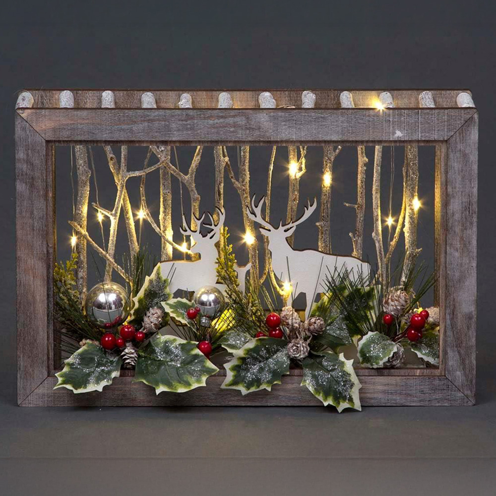 Shatchi LED Wooden Reindeer Scene 29 x 45cm Image 2