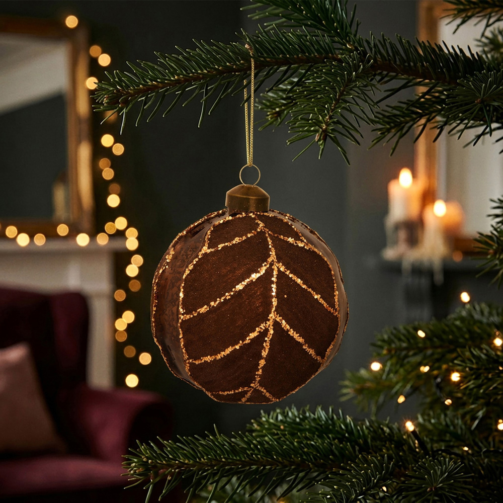 Antique Leaf Bauble Image 5