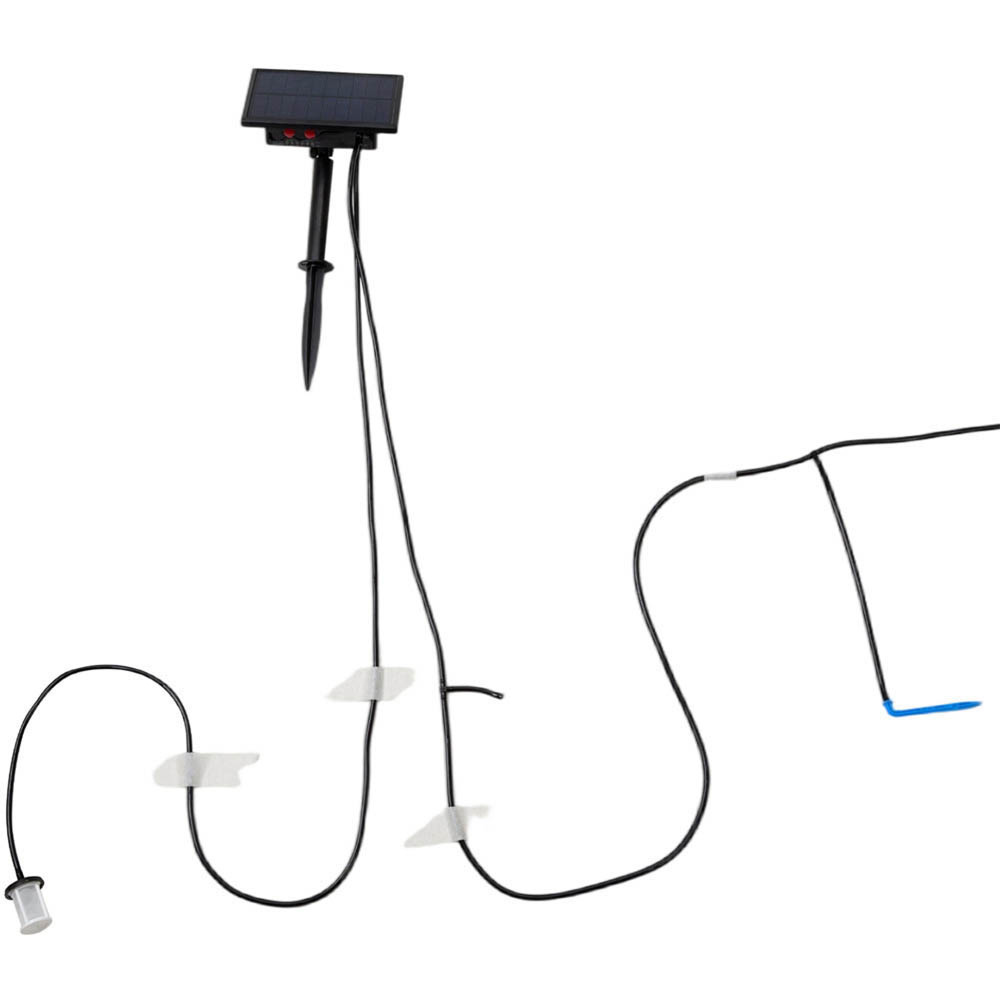 Living and Home 10 Pot Solar-Powered Automatic Watering Drip Irrigation System Kit Image 3