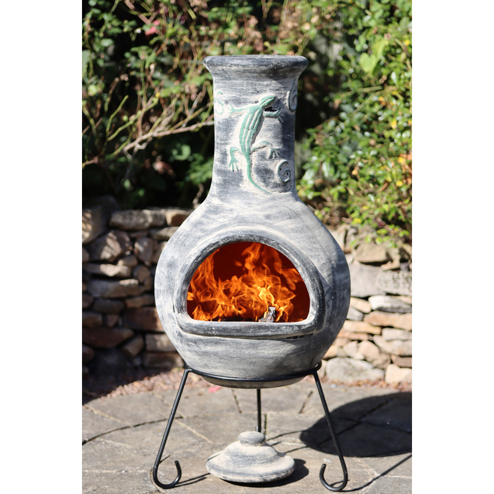 Gardeco Iguana Extra Large Grey Mexican Chimenea with Stand and Lid Image 2