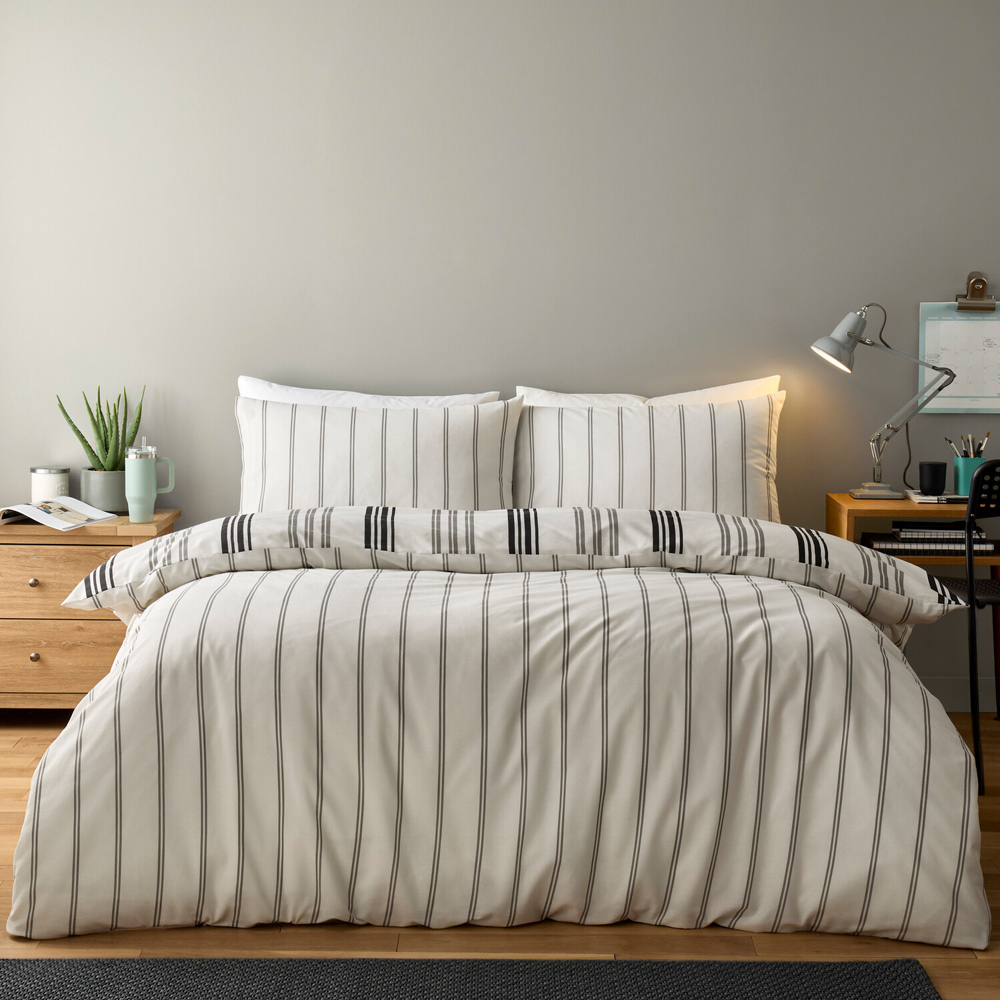 Linear Stripe Bedding Set Monochrome Double Image 3