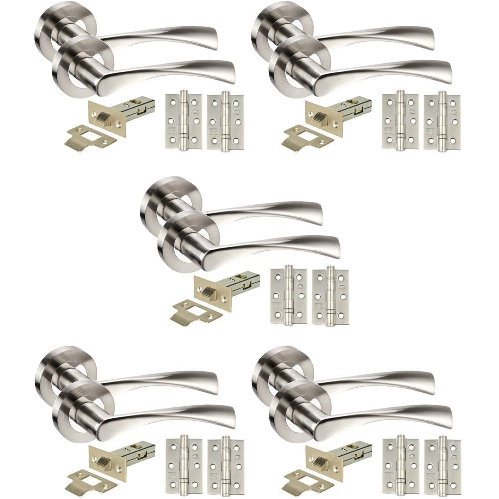 Golden Grace Duo Chrome Twist Astrid Door Handle Set 5 Pack Image 1