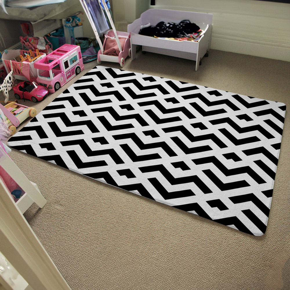 Benjamin Tate Design Faux Wool Large Black and White Geometric Rug 200 x 140cm Image 5