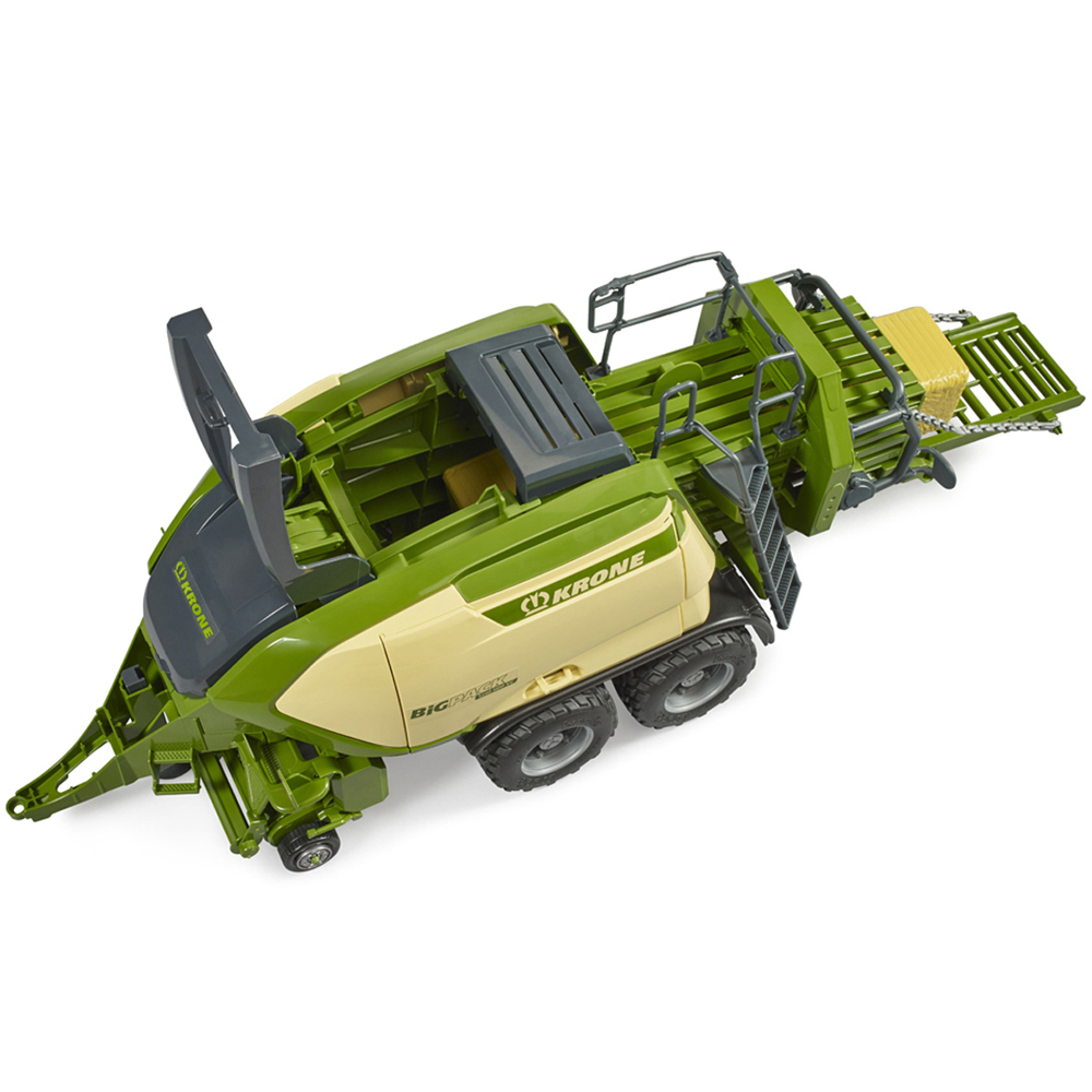 Bruder Kids Krone BiG Pack 1290 HDP VC Playset Model with 2 Square Hay Bales Image 7