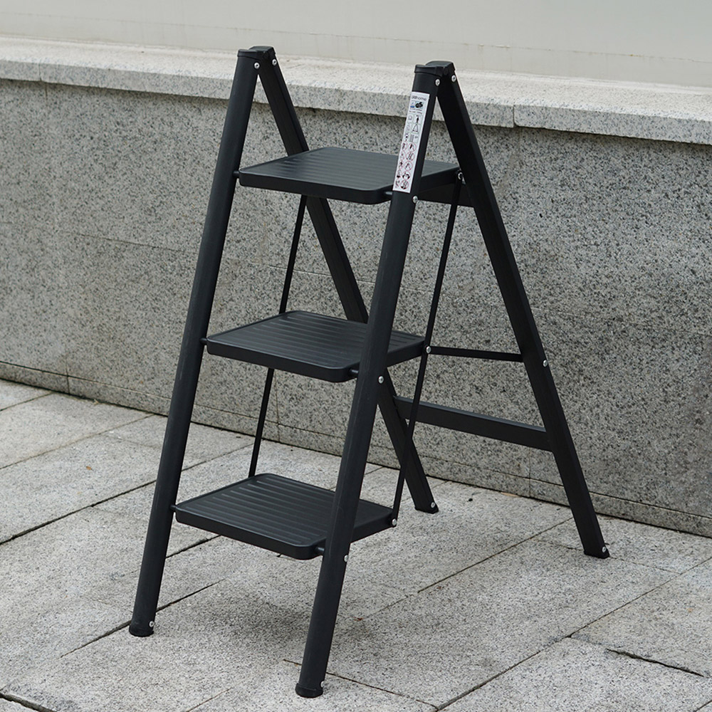 Gr8 Home 3 Step Black Folding Non Slip Heavy Duty Carbon Steel Ladder Image 2