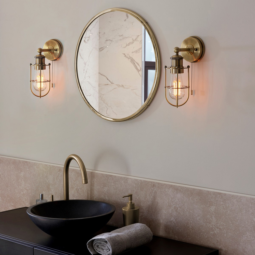 Merano Treviso Antique Brass Bathroom Wall Lamp Image 7