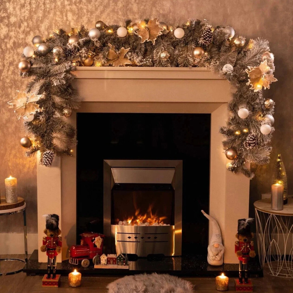 Marco Paul Decorated Silver Garland Image 2