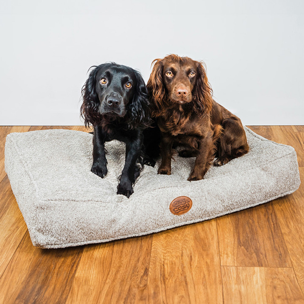 Snug and Cosy Medium Teddy Boucle Oat Pet Lounger Bed Image 2