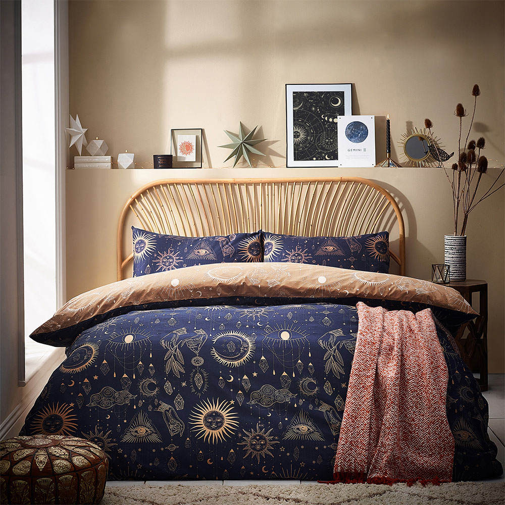 furn. Constellation Celestial King Size Gold and Navy Duvet Set Image 4