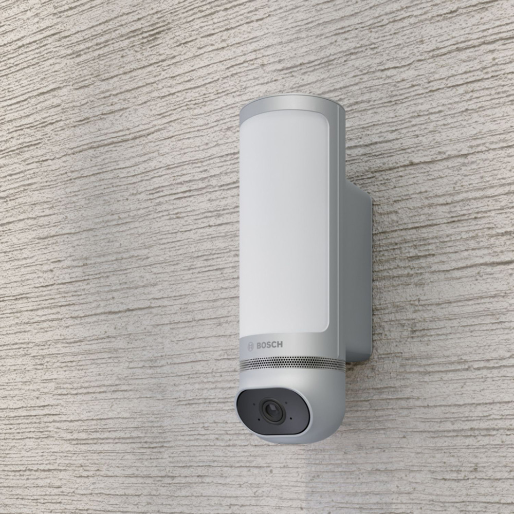 Bosch Silver Full HD Smart Wireless Home Eyes Outdoor Camera II Image 4